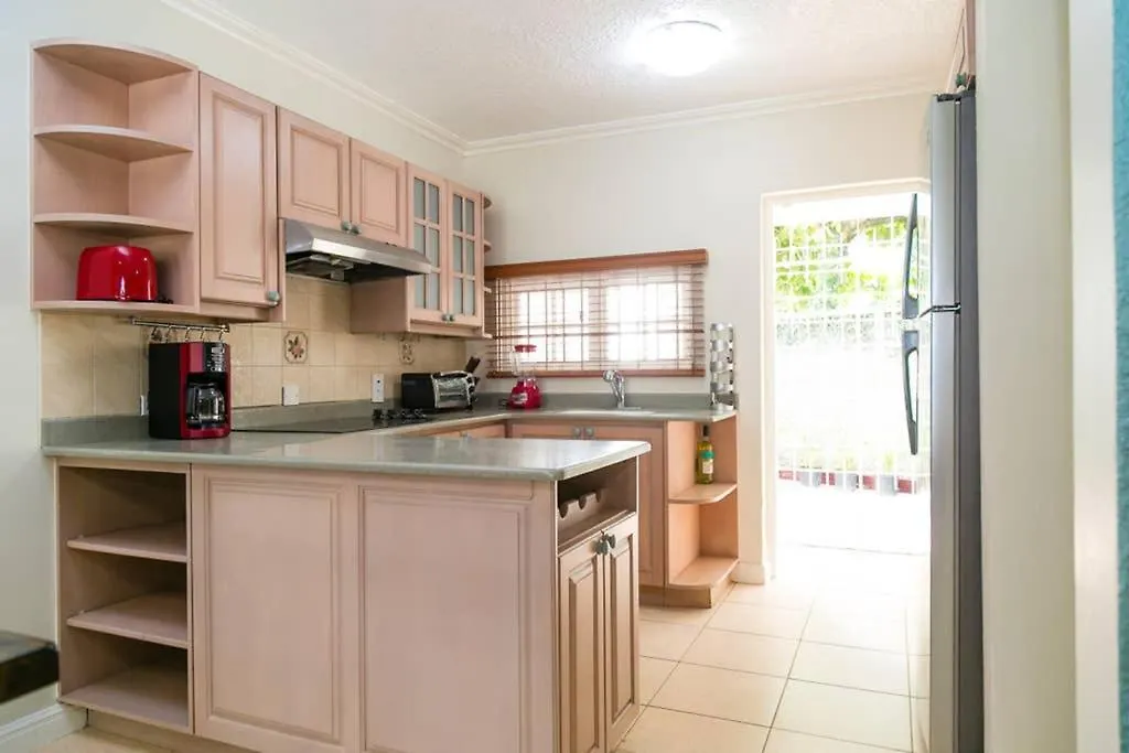 Choose To Be Happy At Surbiton Square - Two Bedroom Townhouse Kingston
